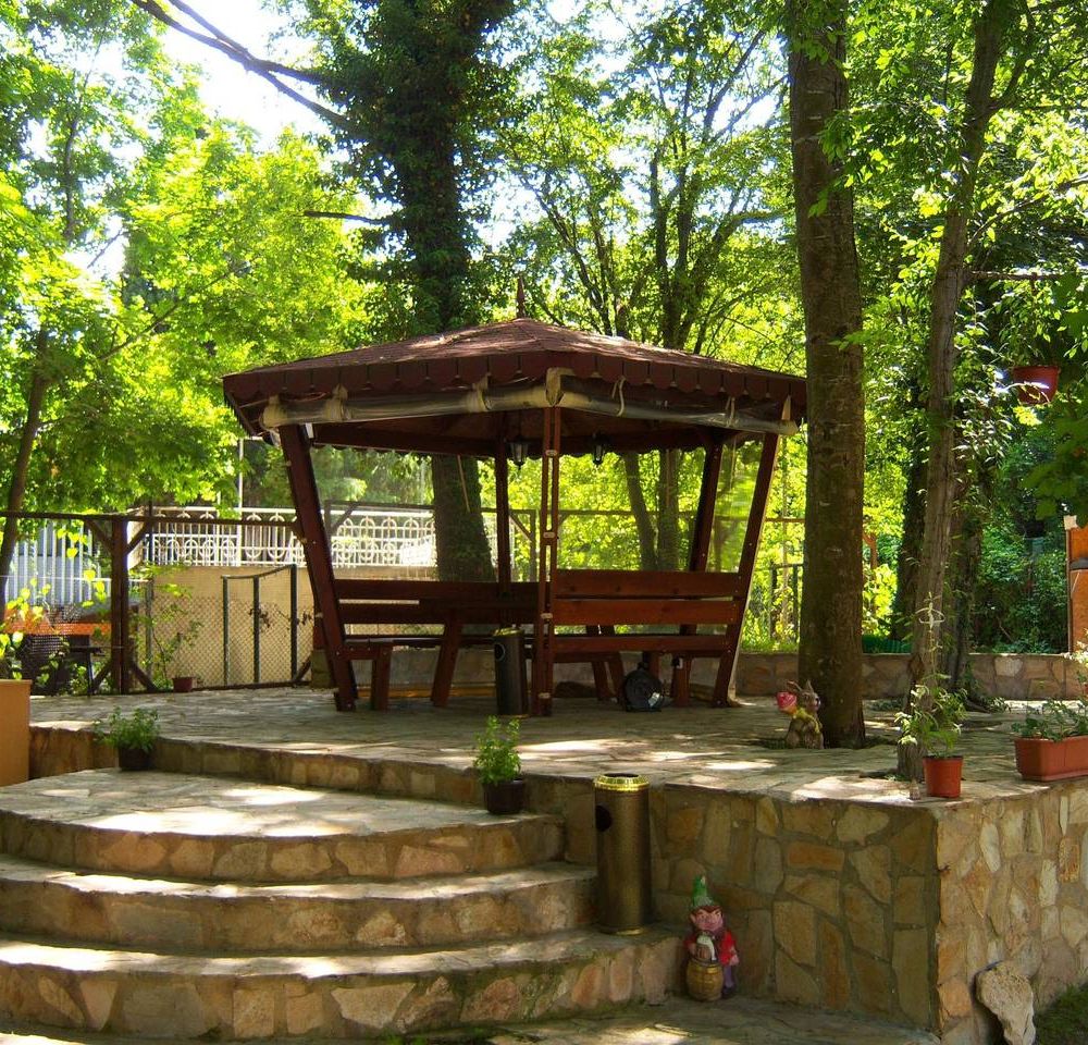 Outdoor Pictures 1