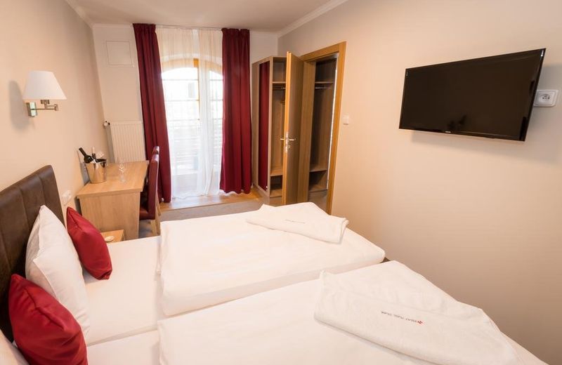 Relax Hotel Stork