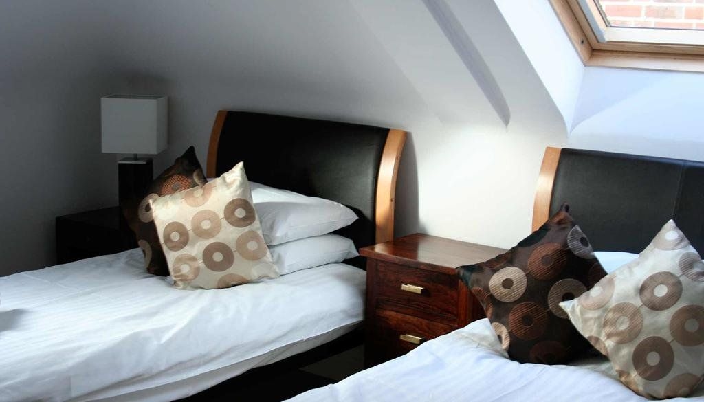Leaside Hotel