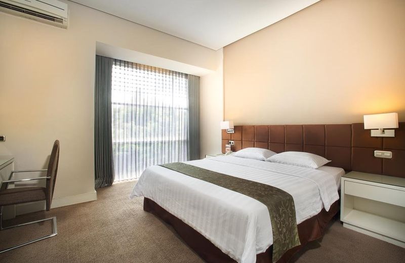 Grand Kecubung Hotel