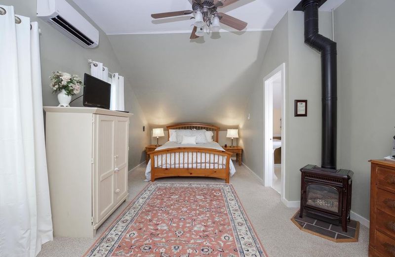 Tucker Hill Inn