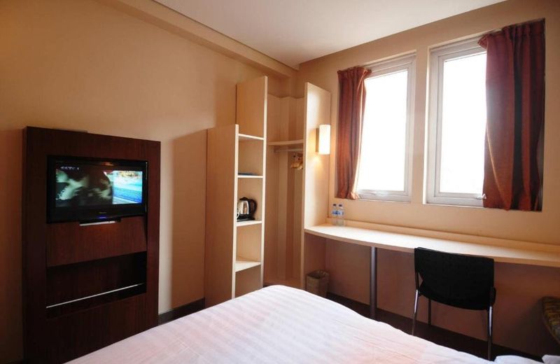 Super8 Hotel Anyang Hongqi Road