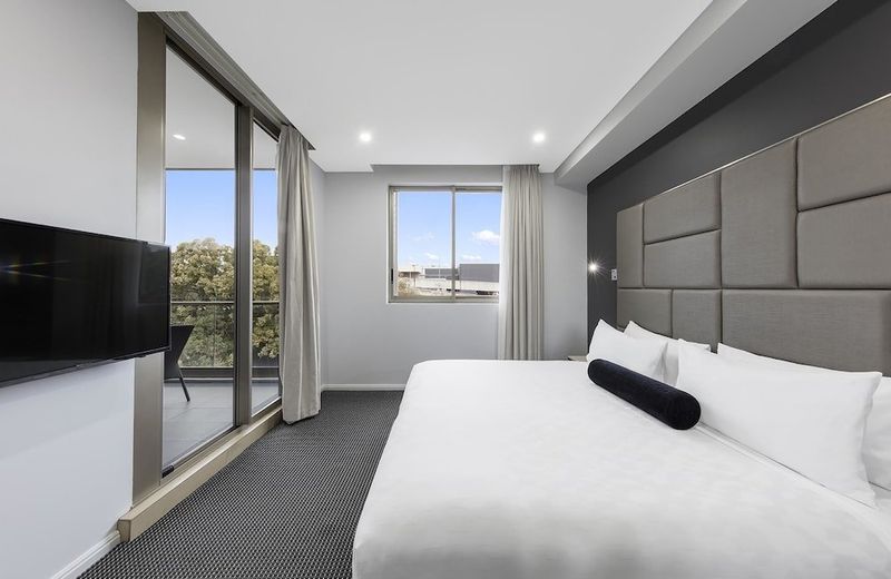 Meriton Suites North Ryde
