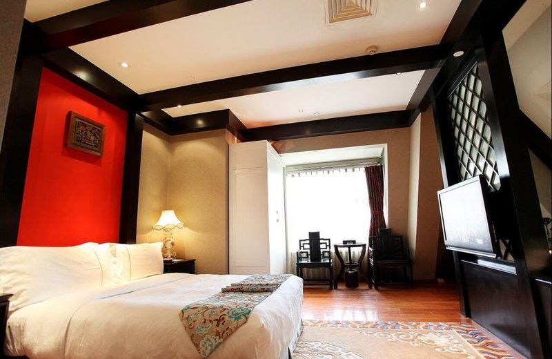 Holiday Inn Hotspring Resort