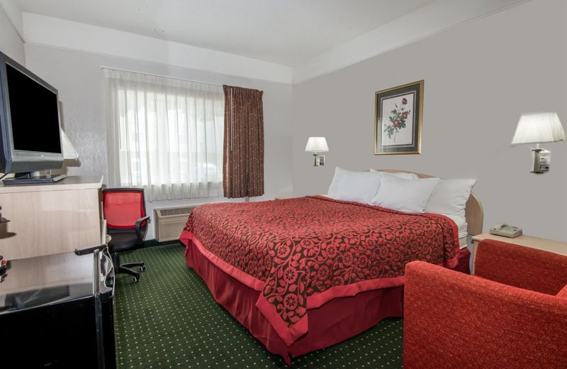 Days Inn by Wyndham Kansas City International Airport