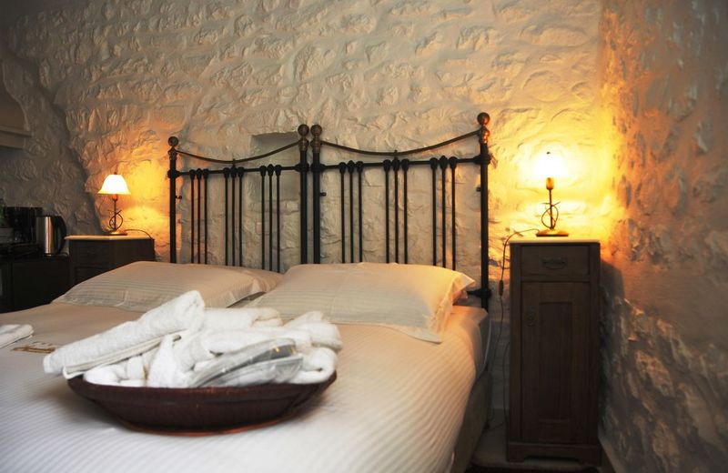 Lithos Stone Suites