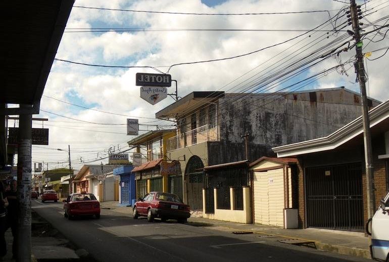 Charly's Place Hotel