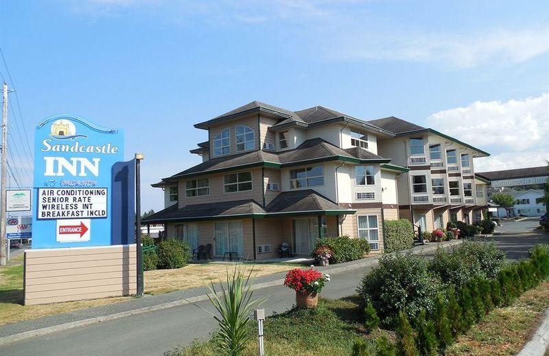 Coast Parksville Hotel