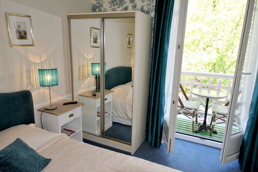 Hotel Le Roc Au Chien