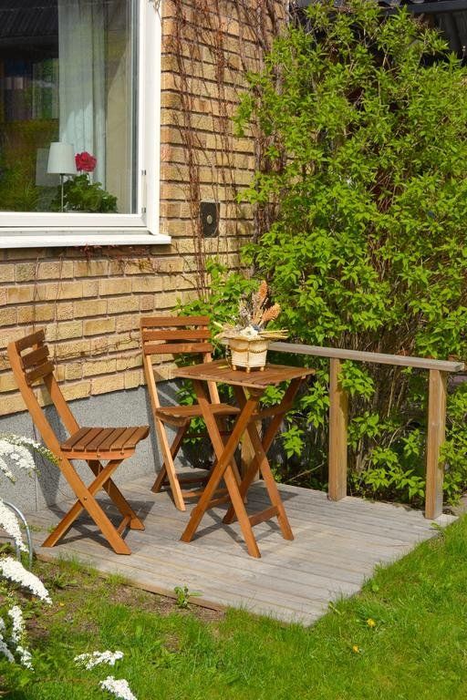 Outdoor Pictures 24