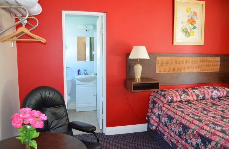 Walkerton Inn Motel
