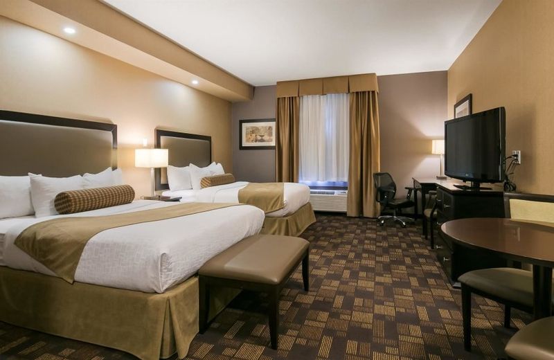 Best Western PLUS Fox Creek