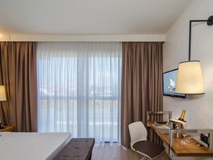 Hotel Image 6