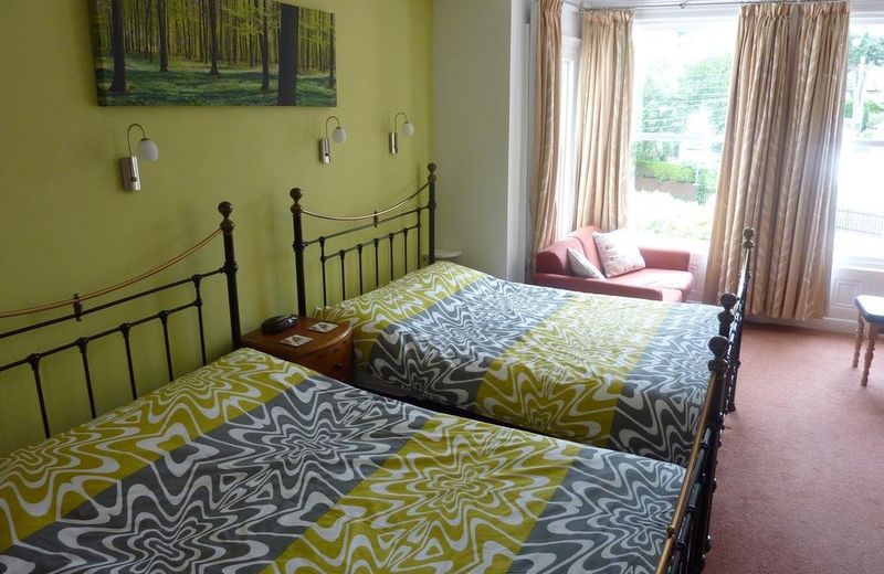 Derrin Guest House