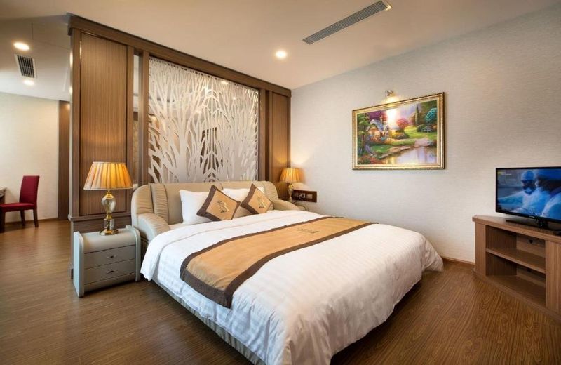 Royal Palace Hotel
