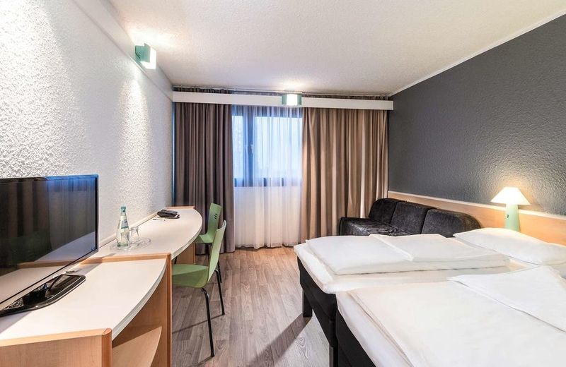 ibis Dortmund West