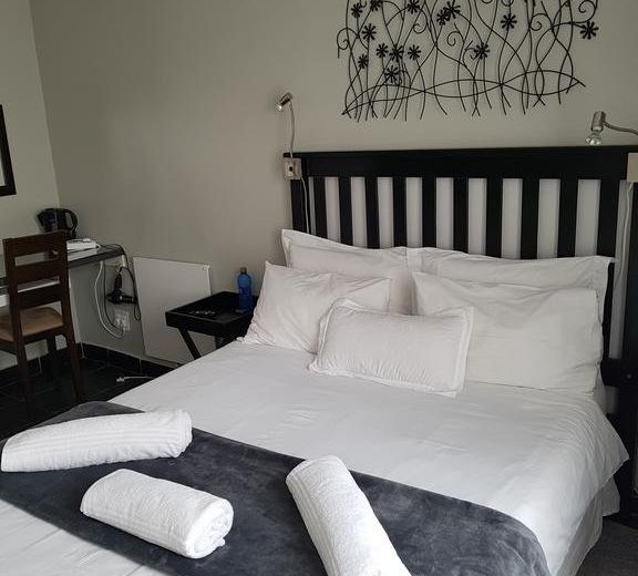 Hiflyerz Guest House
