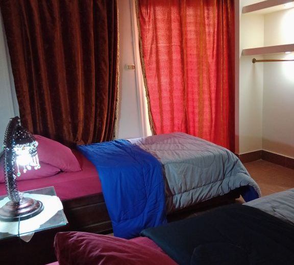 Pyramids Plateau Inn