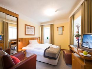 Hotel Image 1