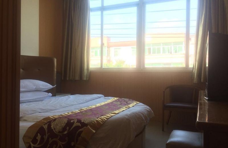 Hua Xing Hotel