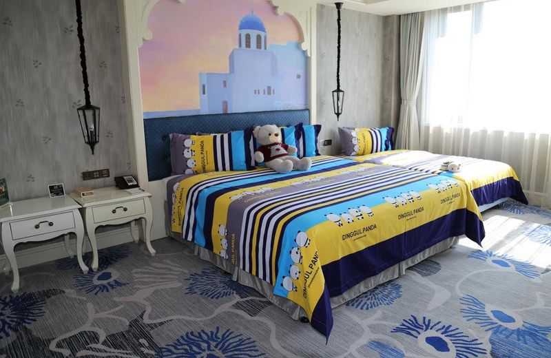 Xian Huaqing Aegean International Hot Spring Resort & Spa