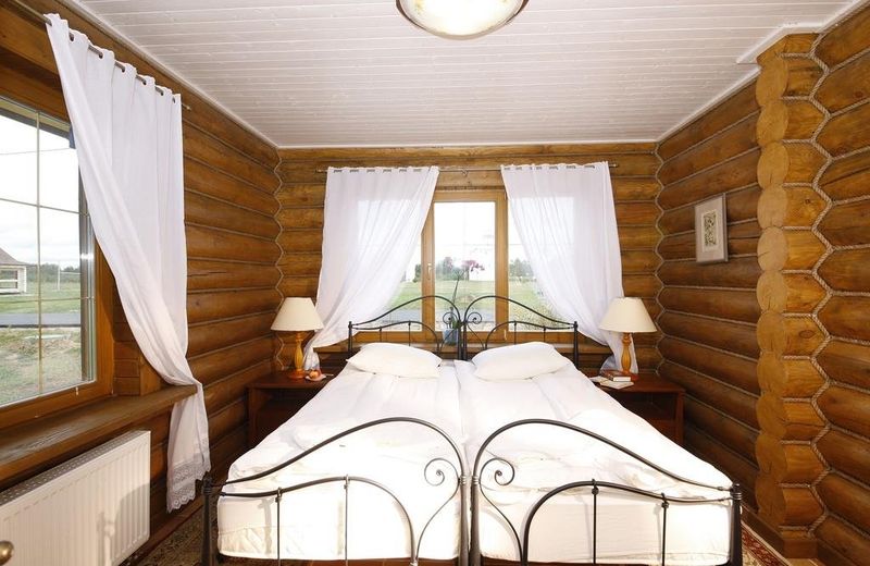 Park Hotel Uhnovgrad