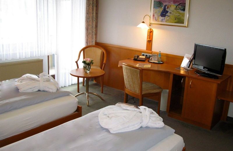 PARK-HOTEL