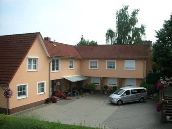 BIRKENSTEINER HOF