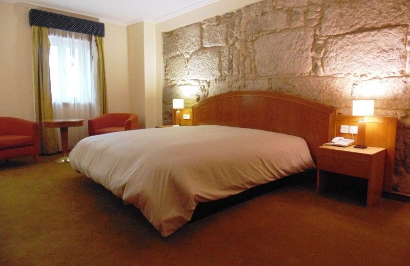 ESTALAGEM MONTALEGRE (EX.QUALITY INN MONTALEGRE)
