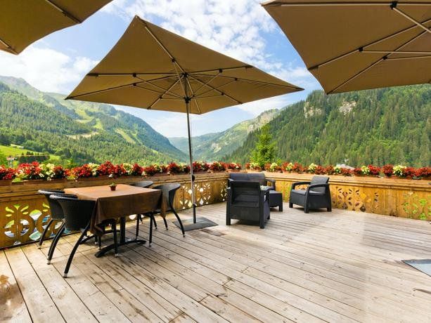 Outdoor Pictures 20