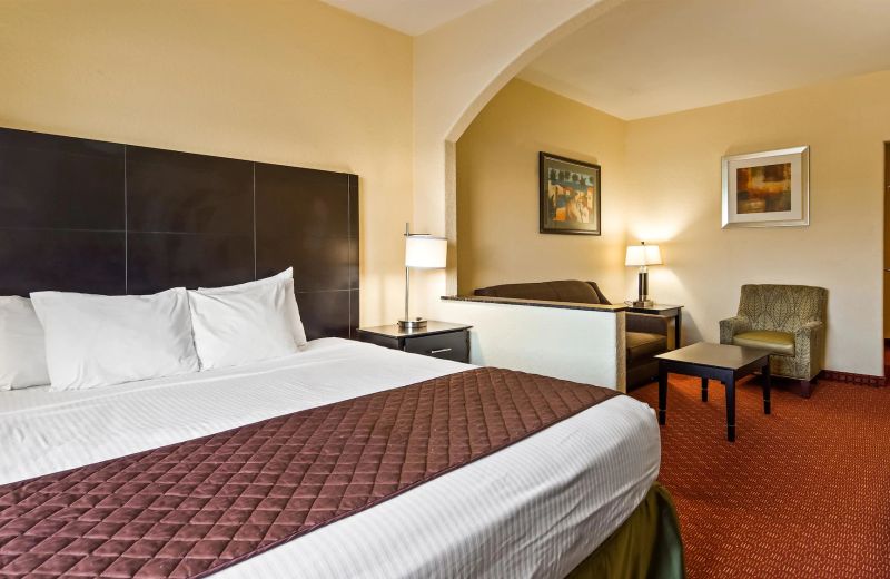 Best Western Mainland Inn & Suites