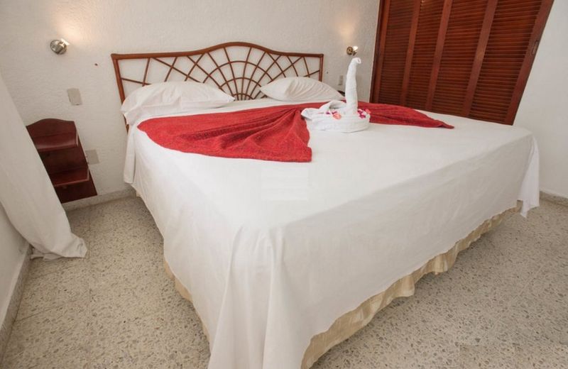 Playa Esmeralda Resort