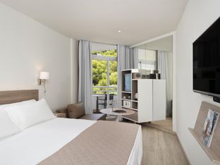 Hotel Image 2