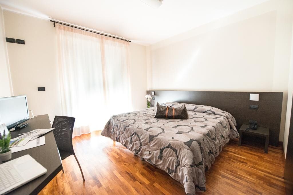 Draconerium Hotel