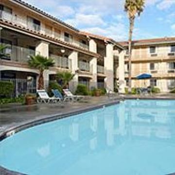 Days Inn by Wyndham San Jose Airport