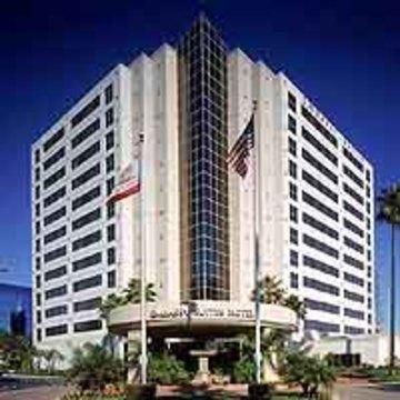 Embassy Suites by Hilton San Diego - La Jolla