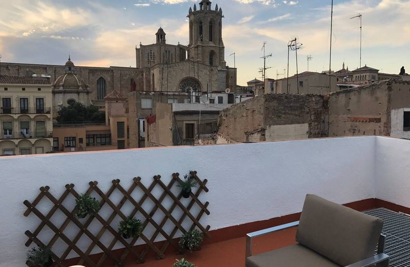 Apartamento 1º con Chill-Out frente a la Catedral
