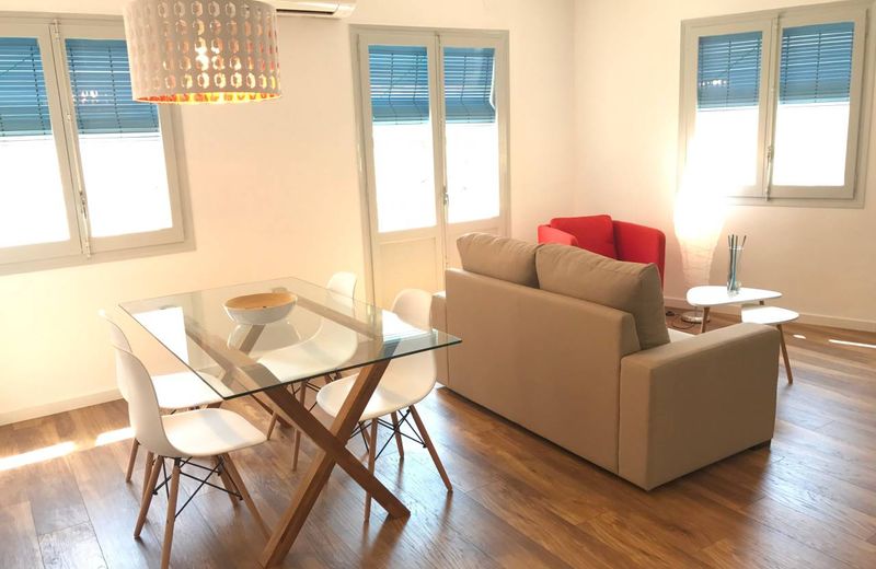 Apartamento 3º con Chill-Out frente a la Catedral