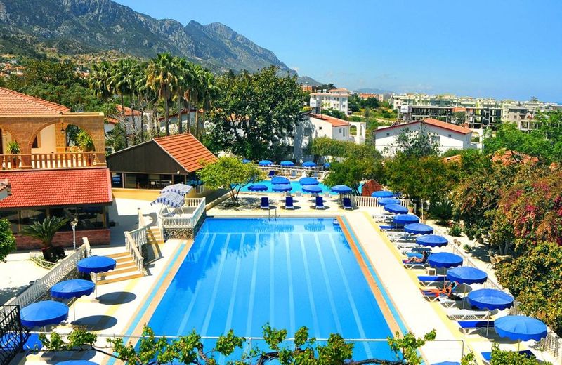 Riverside Garden Resort
