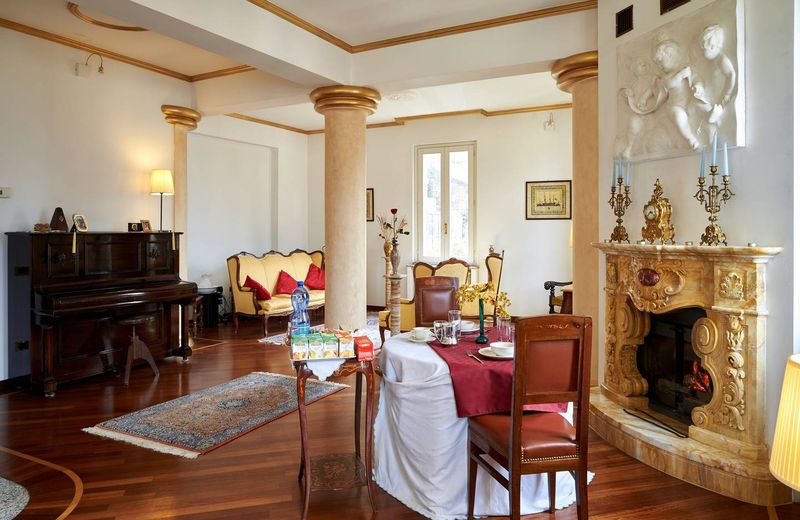 Villa Puccini Bed & Breakfast