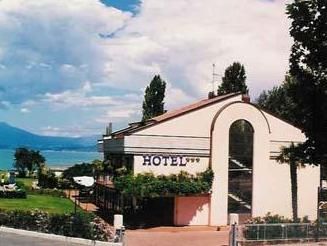 Yachting Hotel Mistral
