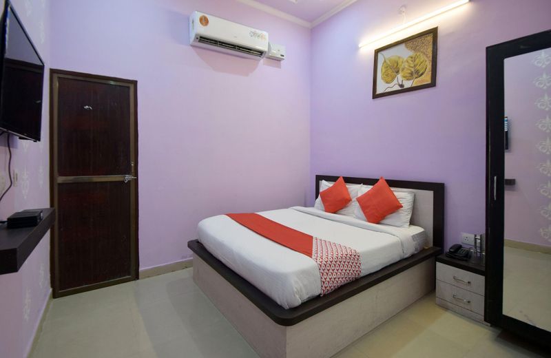 OYO 23196 Hotel Yash Meridion