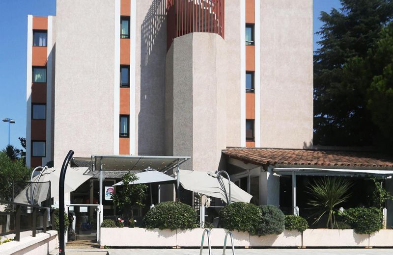 CAMPANILE - ANTIBES - JUANS LE