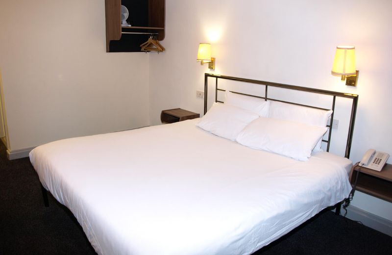 247Hotel.com