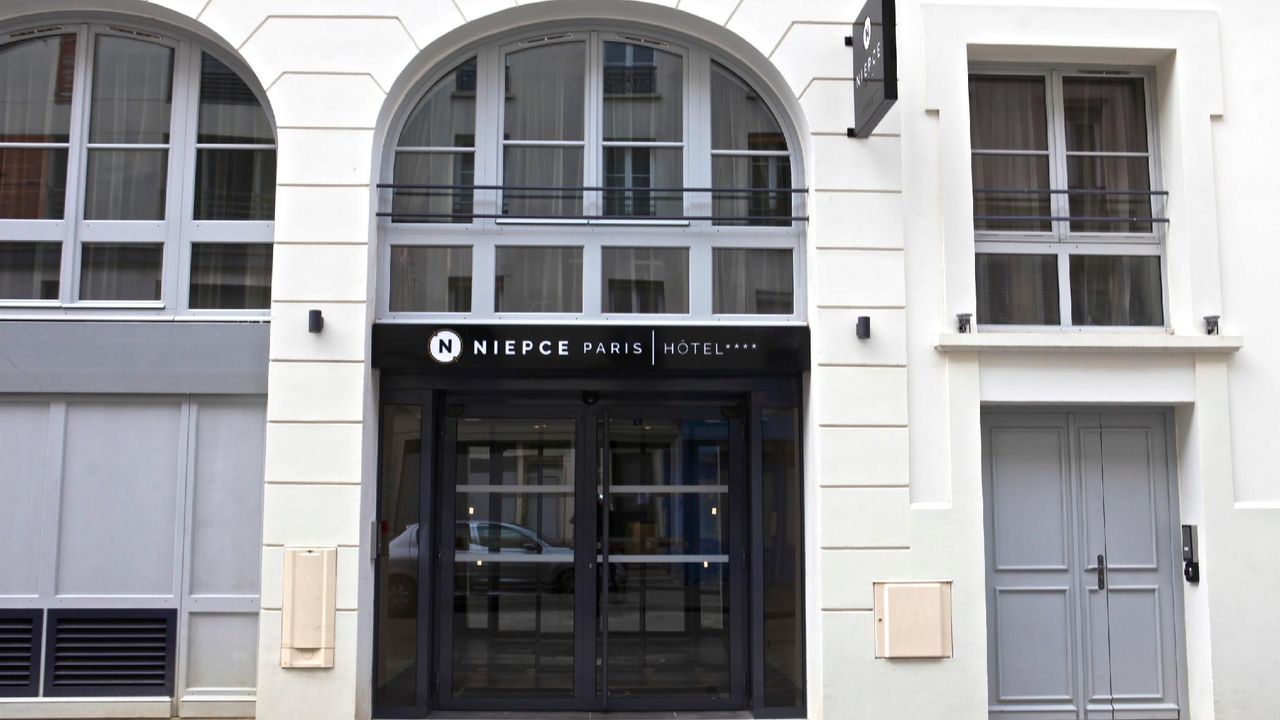 Niepce Paris, Curio Collection By Hilton