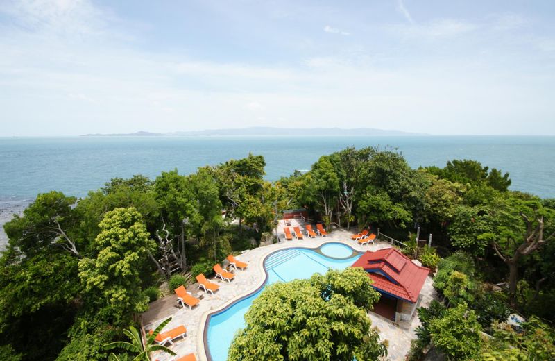 Sea Breeze Resort - SHA Plus