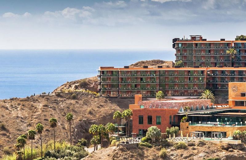 Salobre Hotel Resort & Serenity