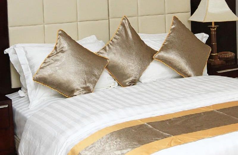 GrandBee Suites