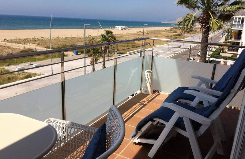 Casa Petit Bateau Be my Guest Castelldefels