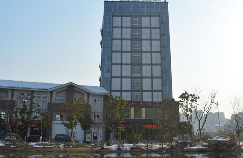 GreenTree Eastern Changzhou Liyang Tianmu Lake Four Season Hotel